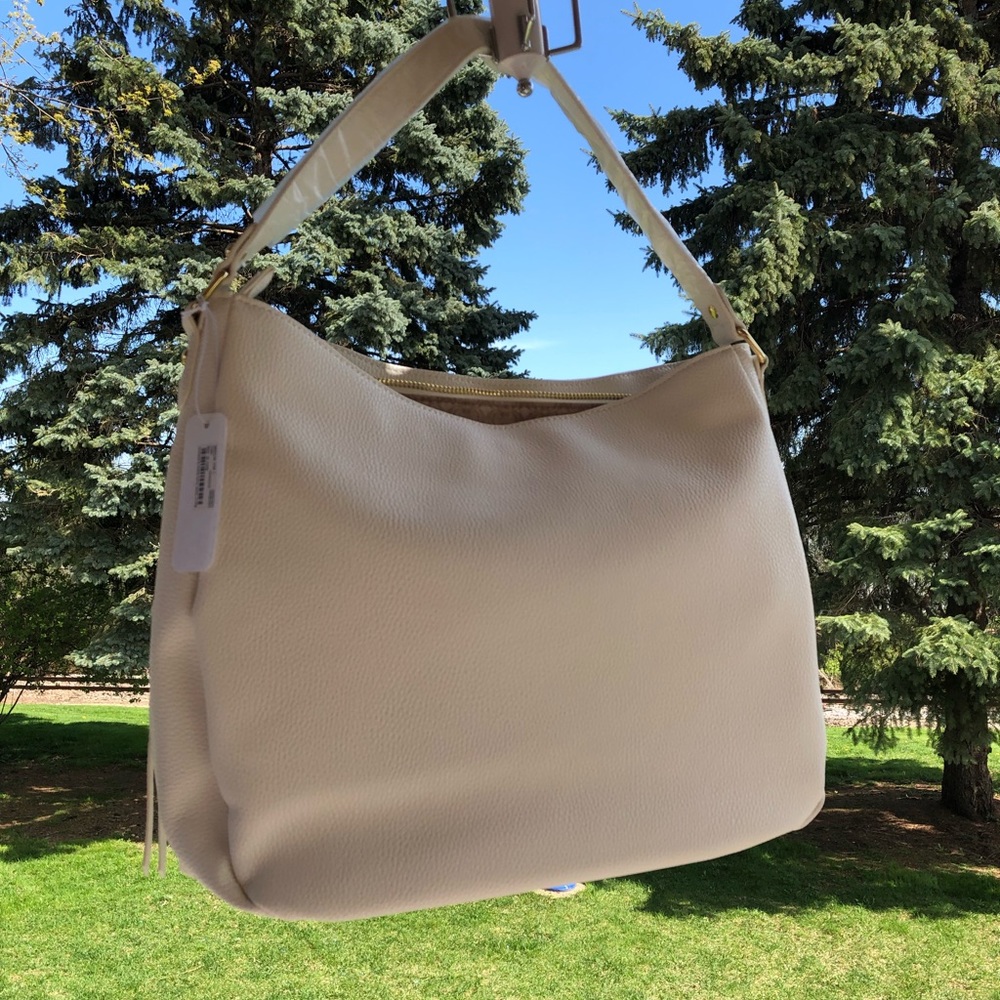 🔥NWT CHARMING CHARLIE PURSE🔥 - Picture 5 of 8